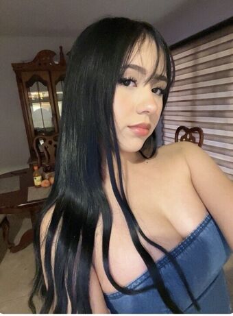 Danielaarld Голе фотографије OnlyFans 2