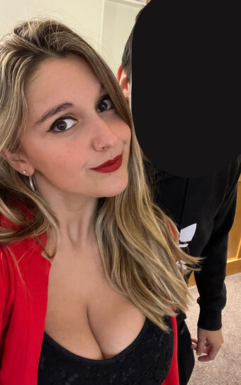 danielas Голе фотографије OnlyFans 7