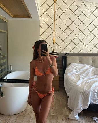 Danielle Metz Голе фотографије OnlyFans 7