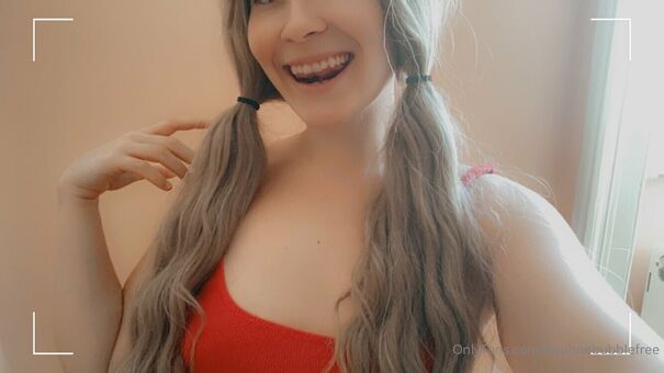 daphnebubblefree