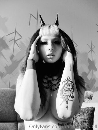 darkbarbied0ll