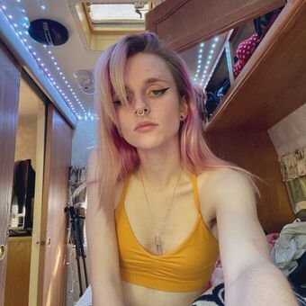 Daychain Голе фотографије OnlyFans 22