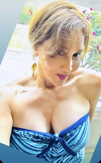 Deana Molle