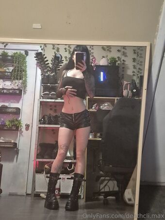 deathcli.max Голе фотографије OnlyFans 75