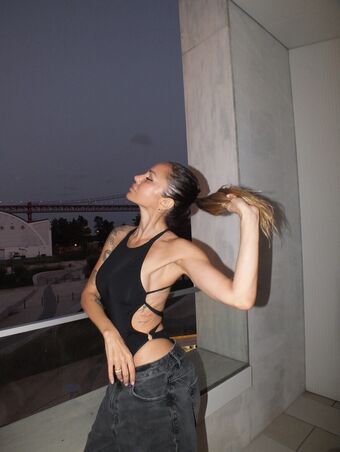 Deborah De Luca Голе фотографије OnlyFans 54