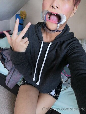 deednd Голе фотографије OnlyFans 5