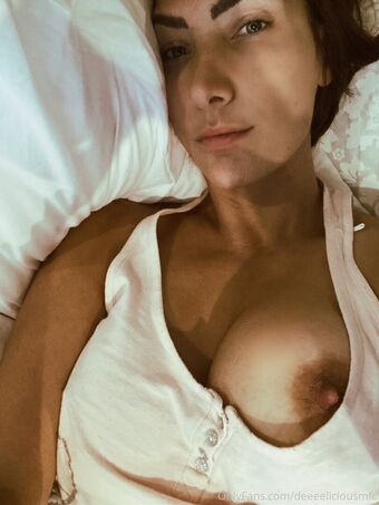 Deeeelicious Голе фотографије OnlyFans 14