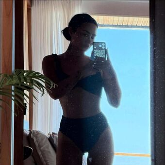 Demi Lovato