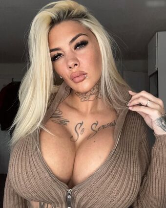 Deminecka Голе фотографије OnlyFans 42