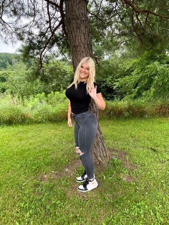 Destiny C Голе фотографије OnlyFans 11