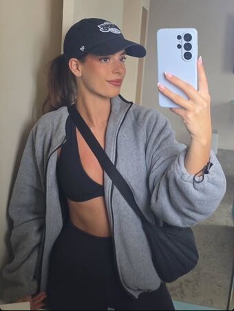 Develique Голе фотографије OnlyFans 252