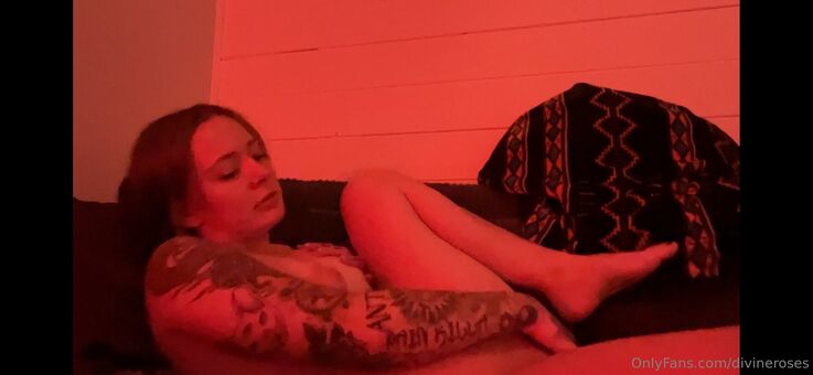 divineroses Голе фотографије OnlyFans 8