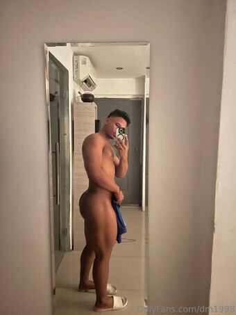 dm1998 Голе фотографије OnlyFans 1