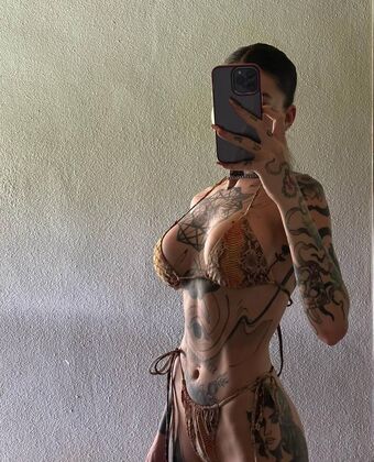 Doa Tumer Голе фотографије OnlyFans 12