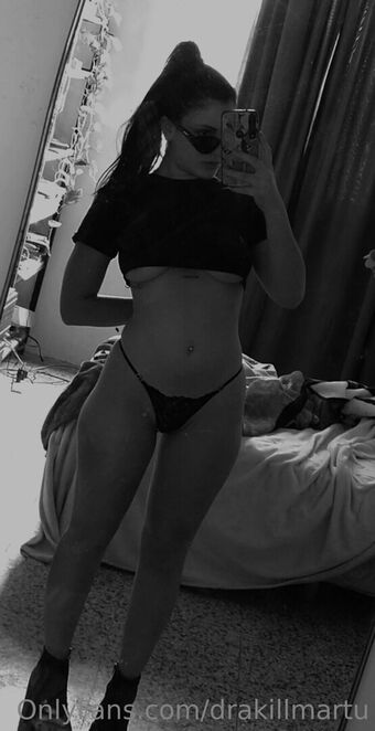 drakillmartu Голе фотографије OnlyFans 18