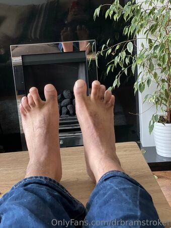 drbramstroker Голе фотографије OnlyFans 2