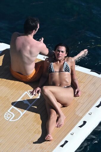 Dua-lipa