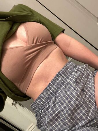 Dumb Pup Голе фотографије OnlyFans 8