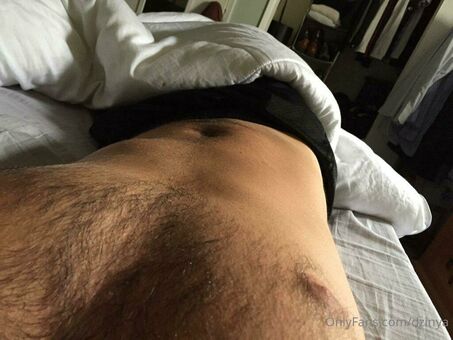 dzinya Голе фотографије OnlyFans 8