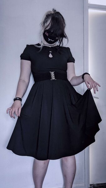 Easygoinggoth Голе фотографије OnlyFans 23