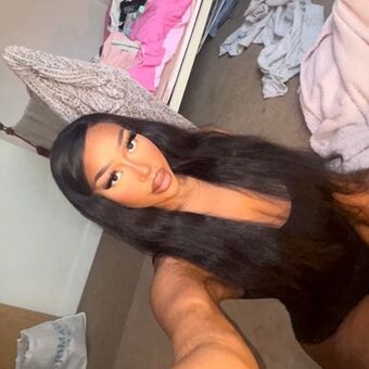Ella Mac Голе фотографије OnlyFans 9