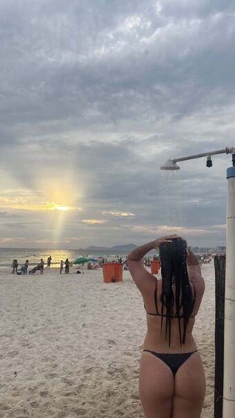 Ellaafran Голе фотографије OnlyFans 2