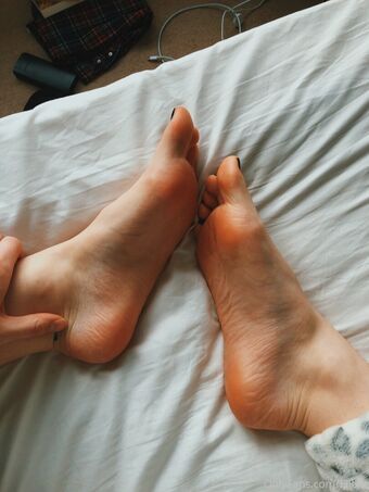 Ellbat Голе фотографије OnlyFans 92