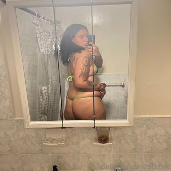 elliethic Голе фотографије OnlyFans 8