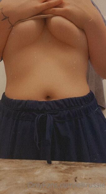 ellirussie Голе фотографије OnlyFans 36