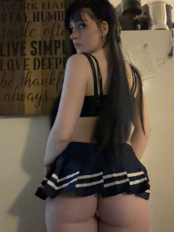 Emelia Asmr Голе фотографије OnlyFans 58