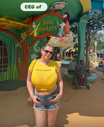 Emily Villari Голе фотографије OnlyFans 31