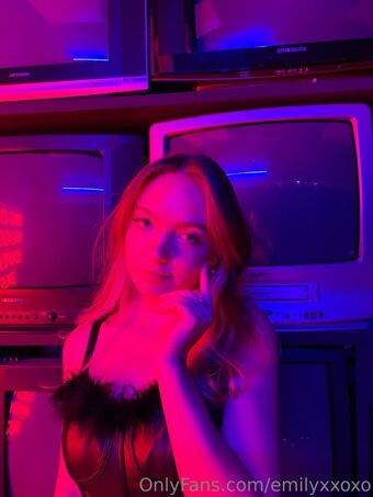 emilyxxoxo