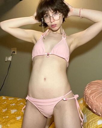 Emma Grace Murabito Голе фотографије OnlyFans 17