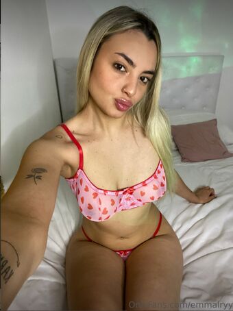 emmalryy Голе фотографије OnlyFans 35