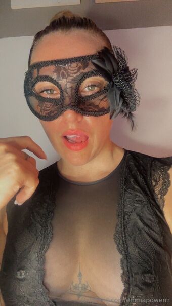 emmapowerrr Голе фотографије OnlyFans 14