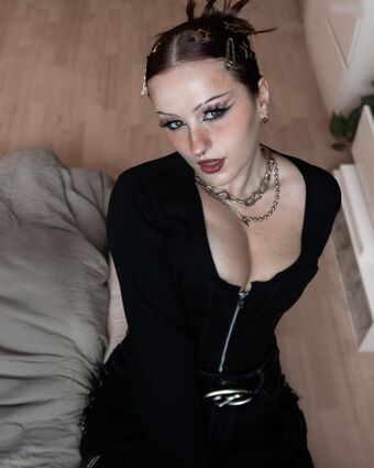 Emmo Голе фотографије OnlyFans 13