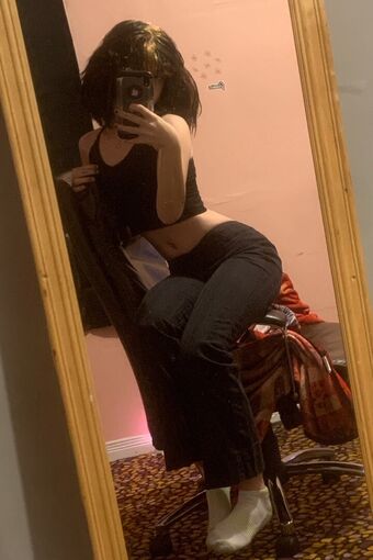 emoassyrian Голе фотографије OnlyFans 12