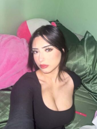 Emptycupcakee Голе фотографије OnlyFans 3