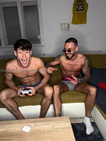 ethanfree Голе фотографије OnlyFans 13
