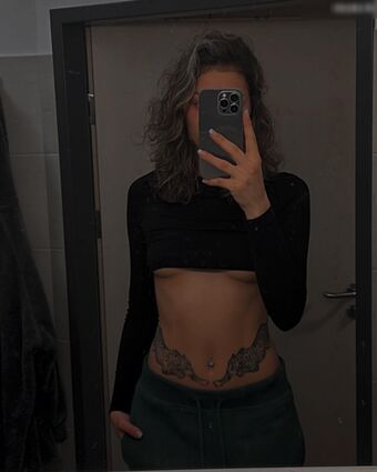 Etlisl Голе фотографије OnlyFans 14
