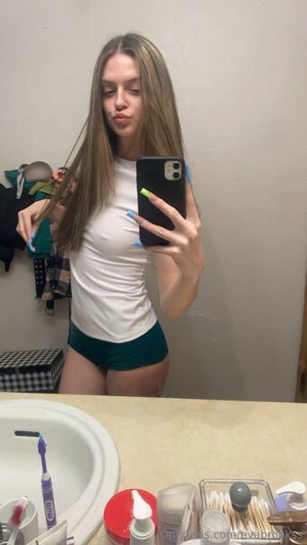 evabrookss Голе фотографије OnlyFans 11