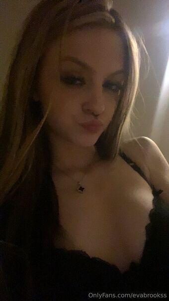 evabrookss Голе фотографије OnlyFans 15