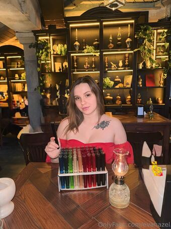 evahazel Голе фотографије OnlyFans 17