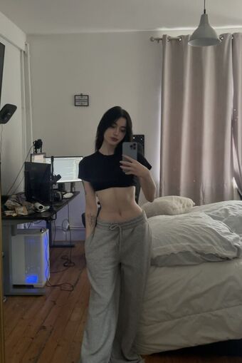 Evalunna Голе фотографије OnlyFans 21