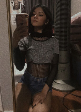 Eveable Голе фотографије OnlyFans 18