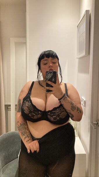 Evilbebita Голе фотографије OnlyFans 5