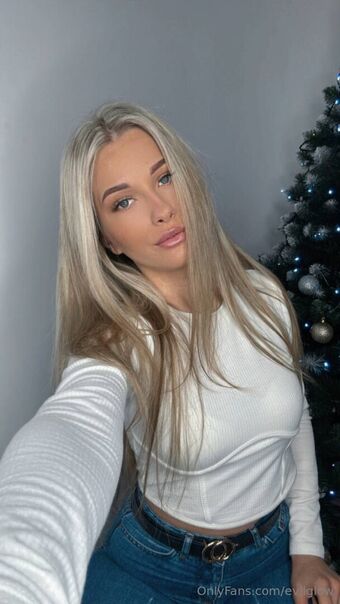 evilglow Голе фотографије OnlyFans 17