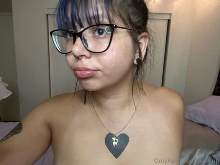 evs0up Голе фотографије OnlyFans 12