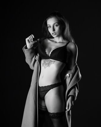 Fabiola Голе фотографије OnlyFans 34