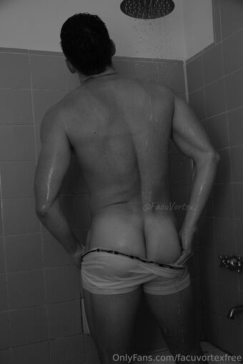 facuvortexfree Голе фотографије OnlyFans 1